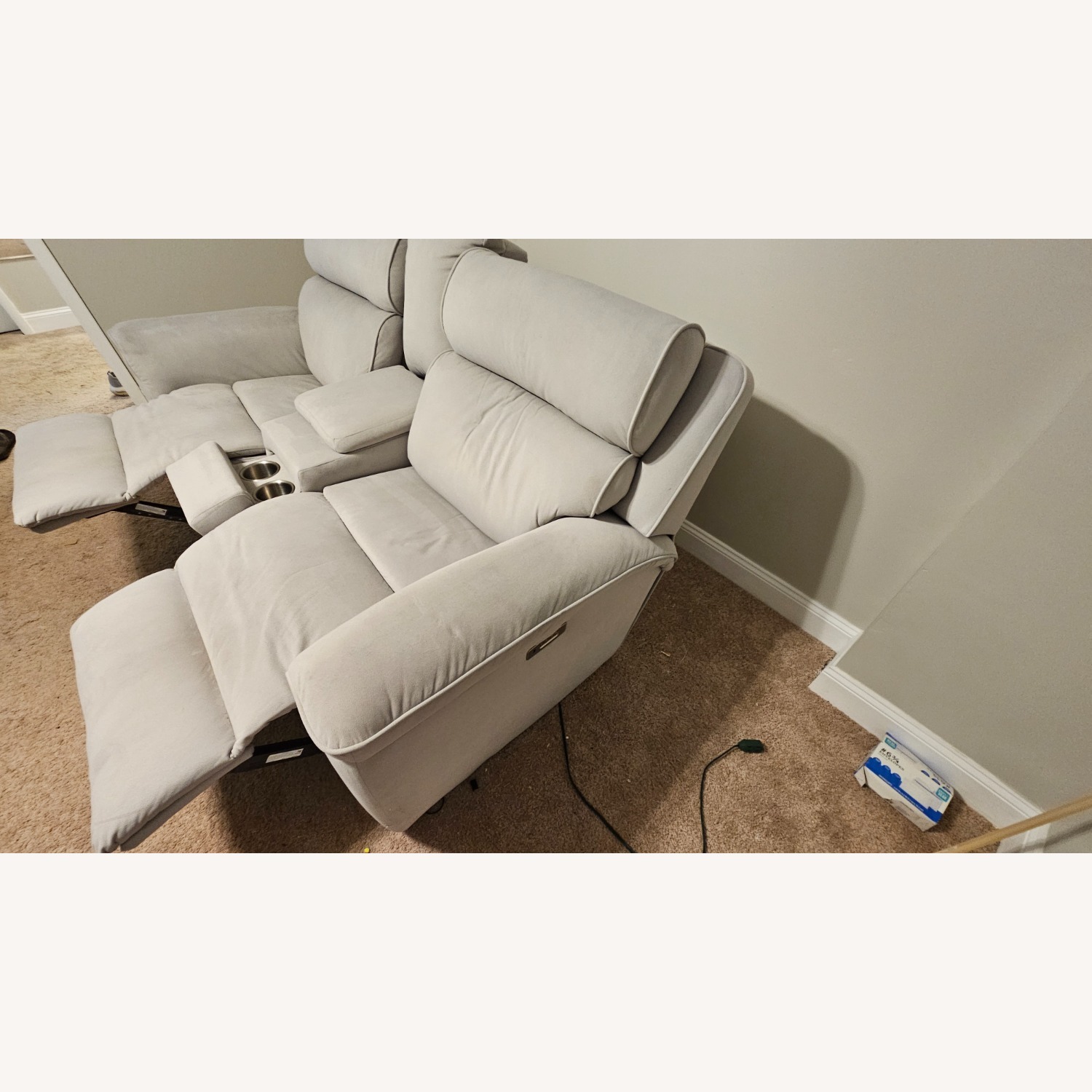 Havertys Aaron Loveseat - image-3