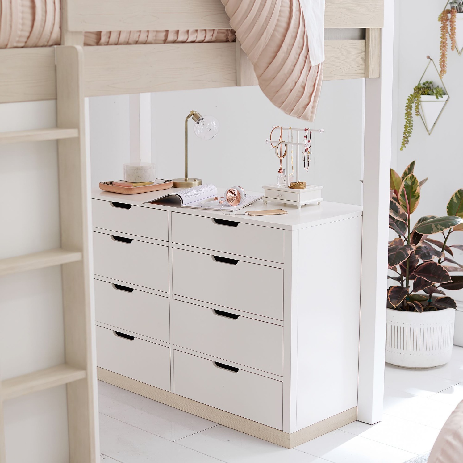 West Elm Rhys 8-Drawer Wide Dresser (52w x 21d") - image-3