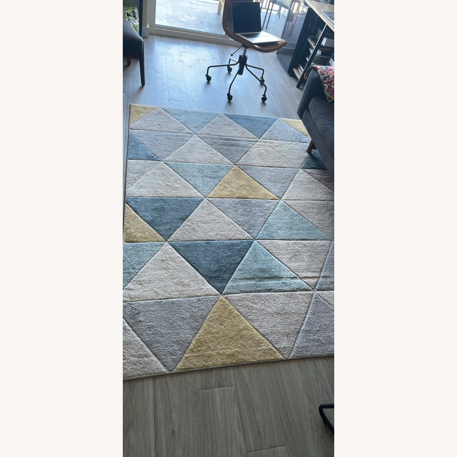 Geometric 5x7 Area Rug - image-1