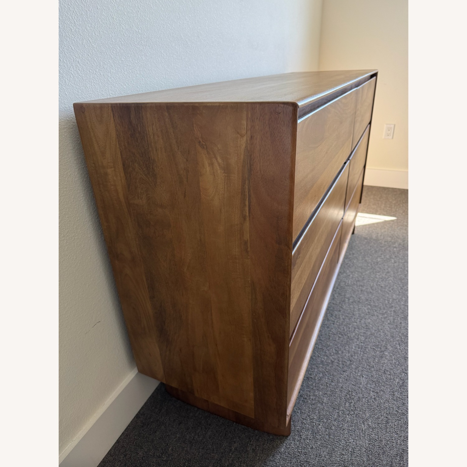 Brand new West Elm Anton dresser with 6 drawers - image-4