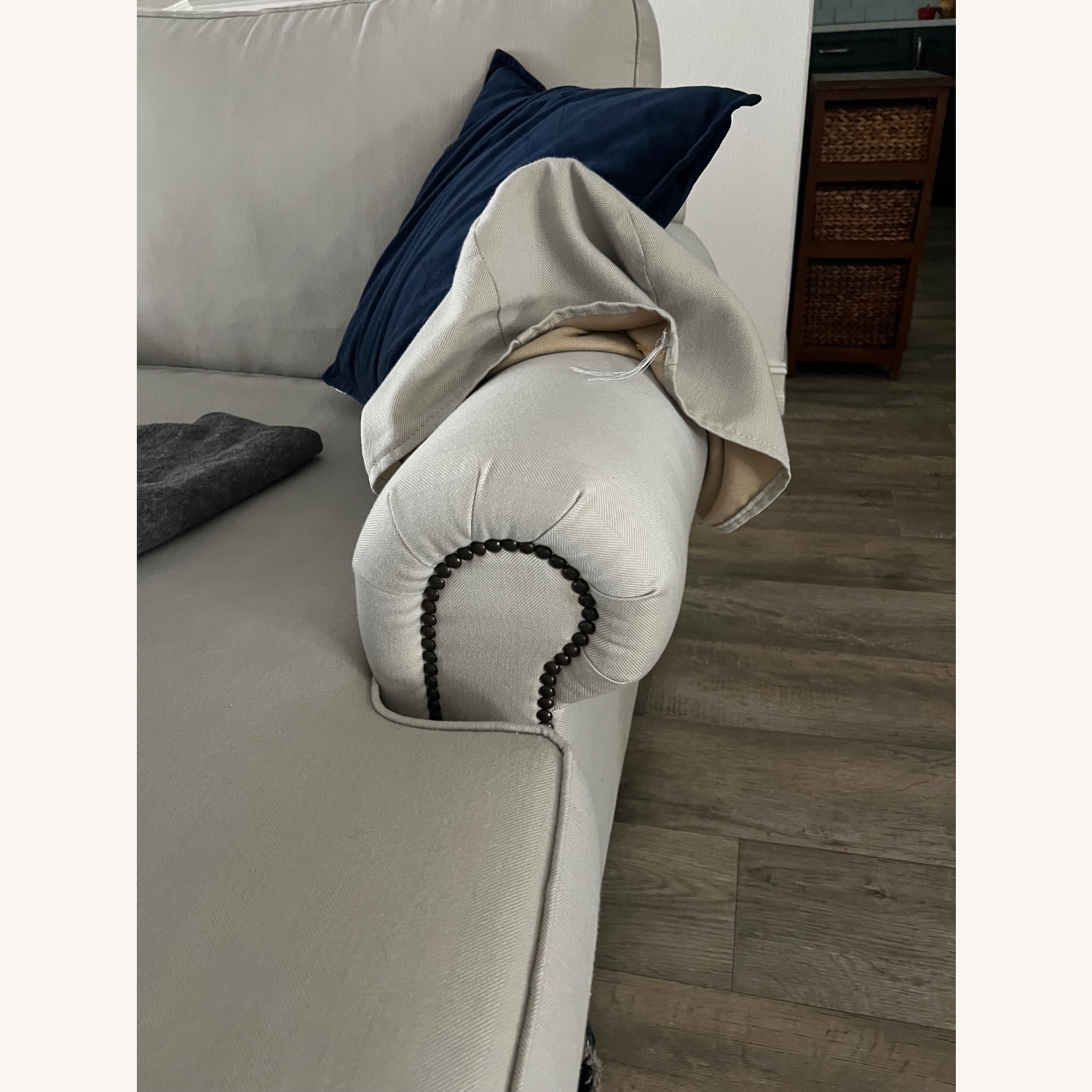 CR Laine 2 Piece Sectional Sofa - image-7