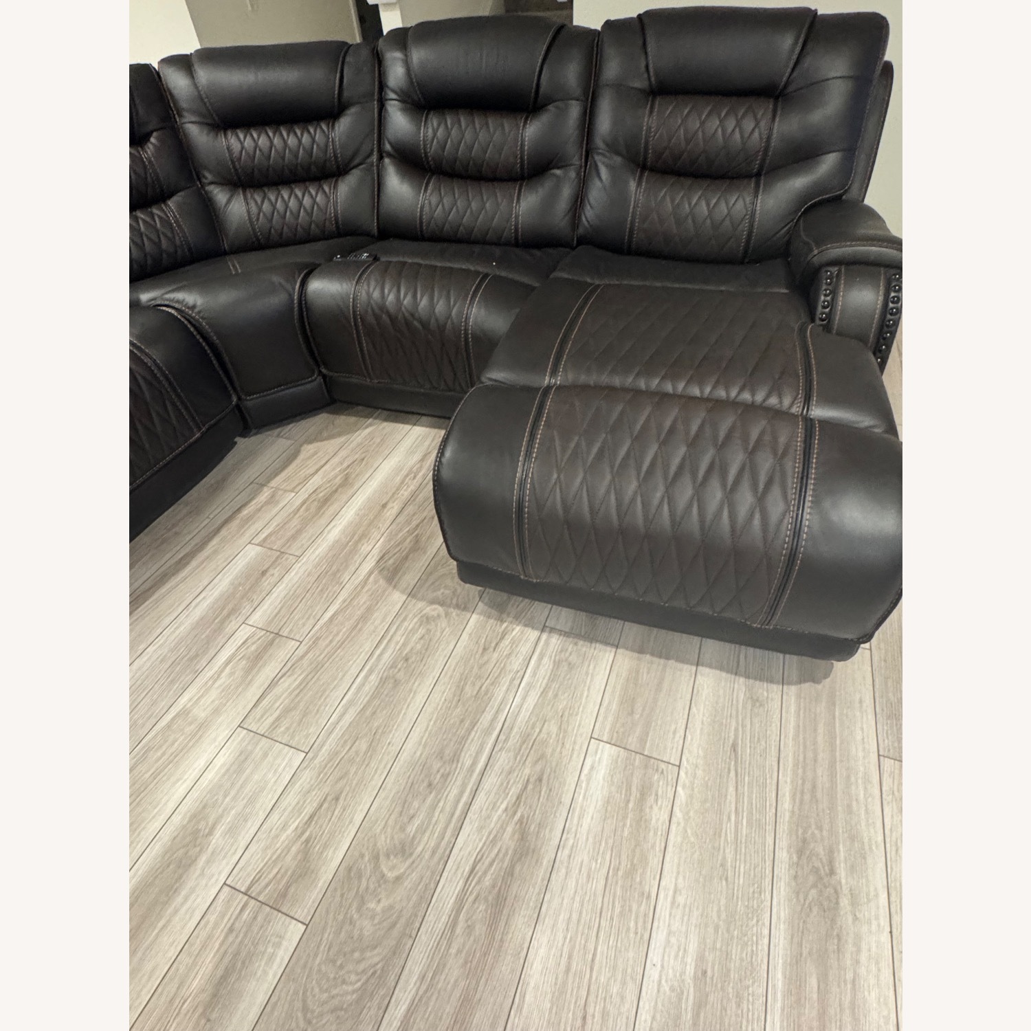 Bob's Discount Furniture Leather Sectional Sofa - image-3