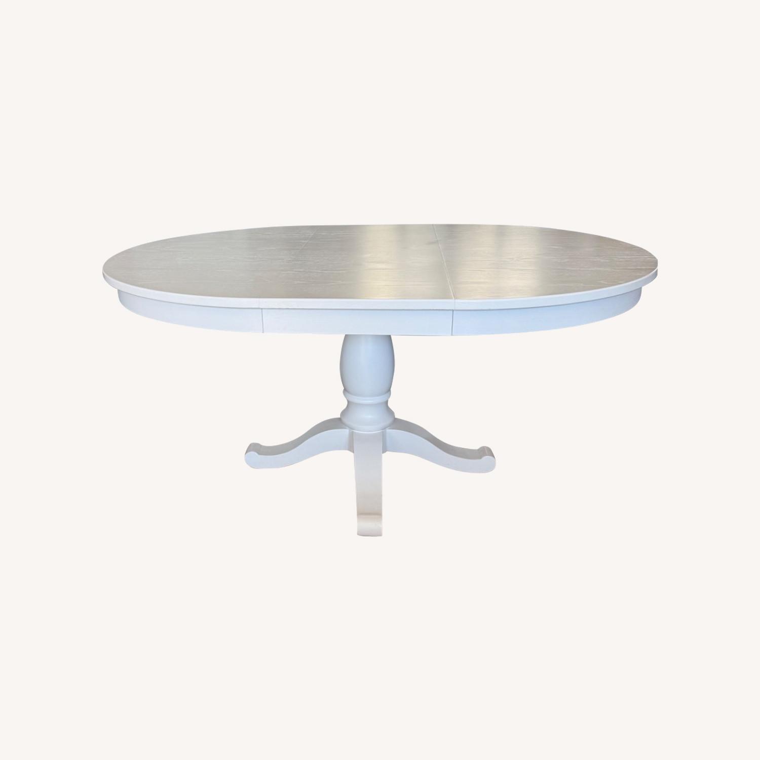 Breakfast Nook (Table + Banquette + Chairs) - image-0
