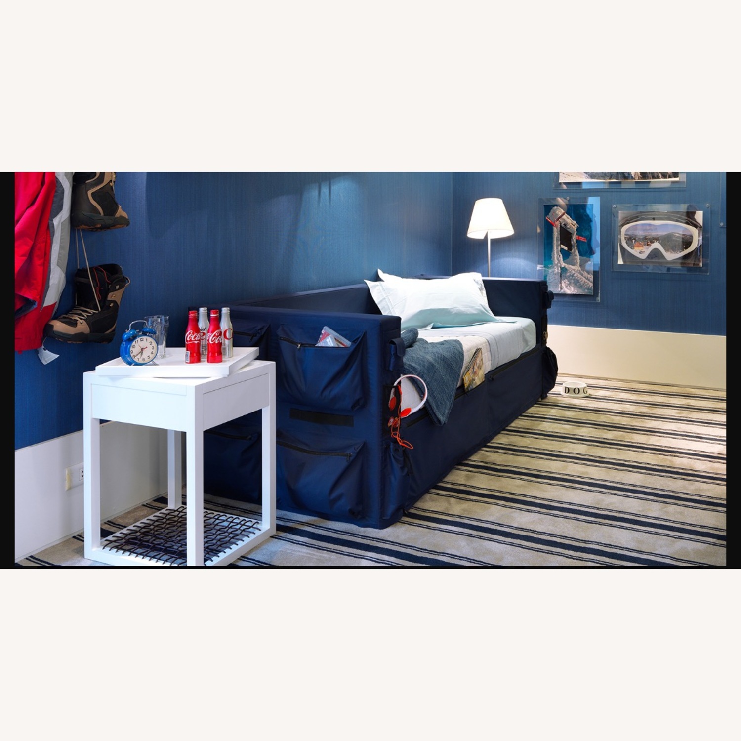 Fun practical Day Bed - image-1