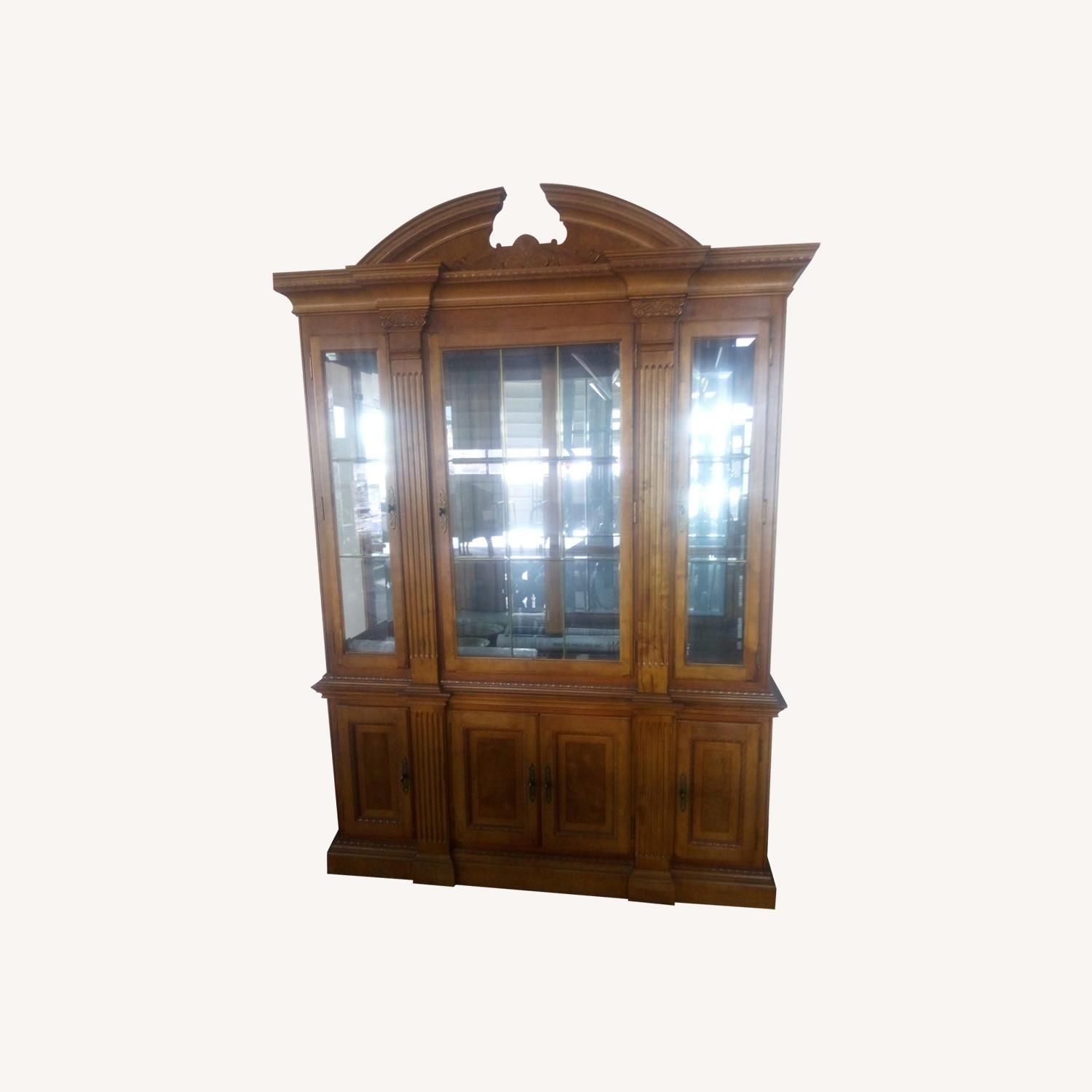 Buffet w Lighted Hutch - image-0
