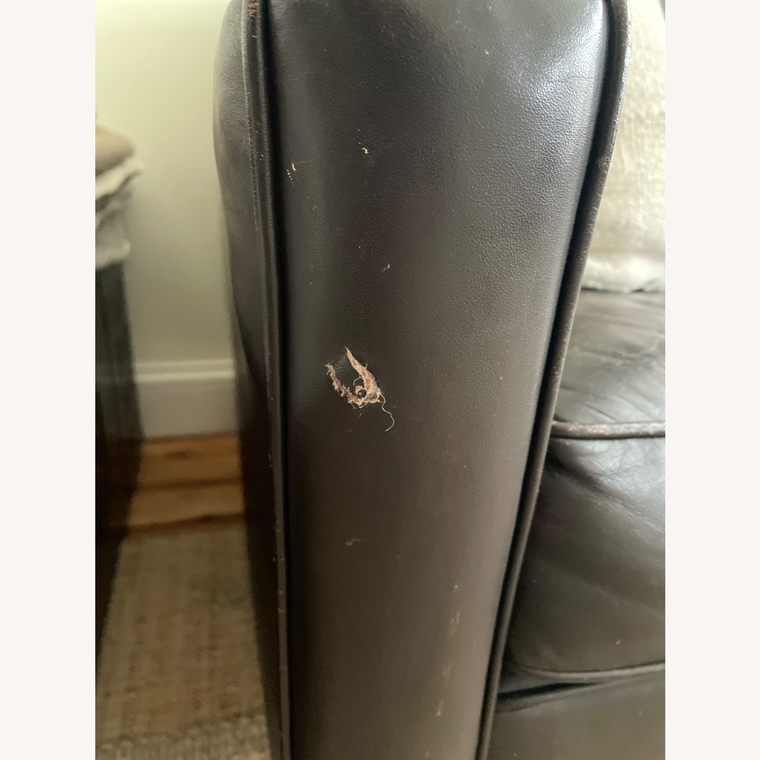 Knoll Vintage Florence Leather Couch - image-4