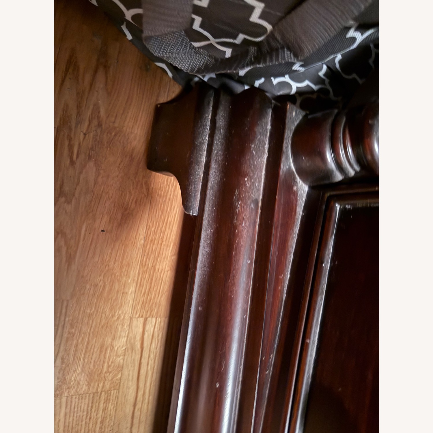 6 Drawer Chest - image-18