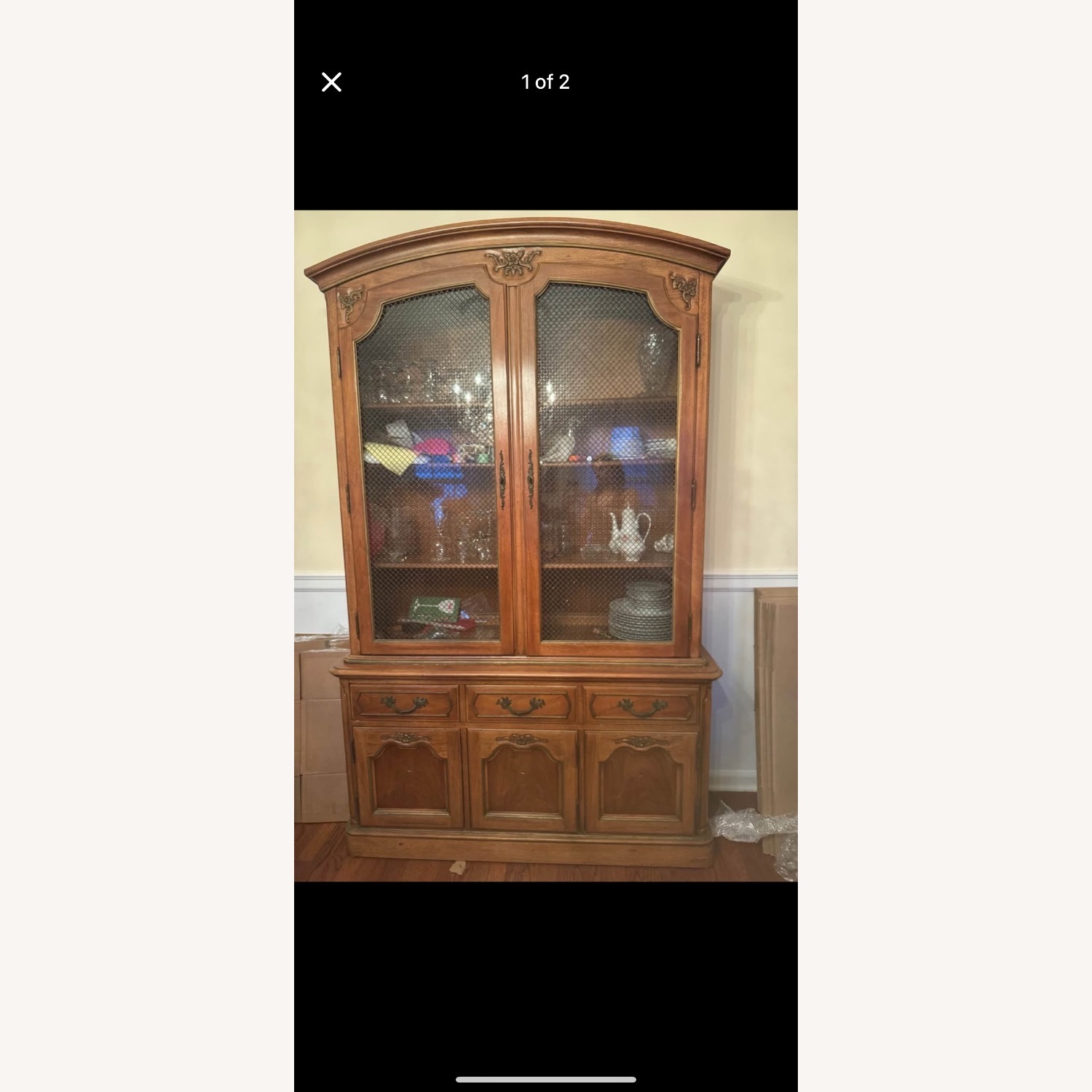 Dining room Hutch Cabinet - image-1