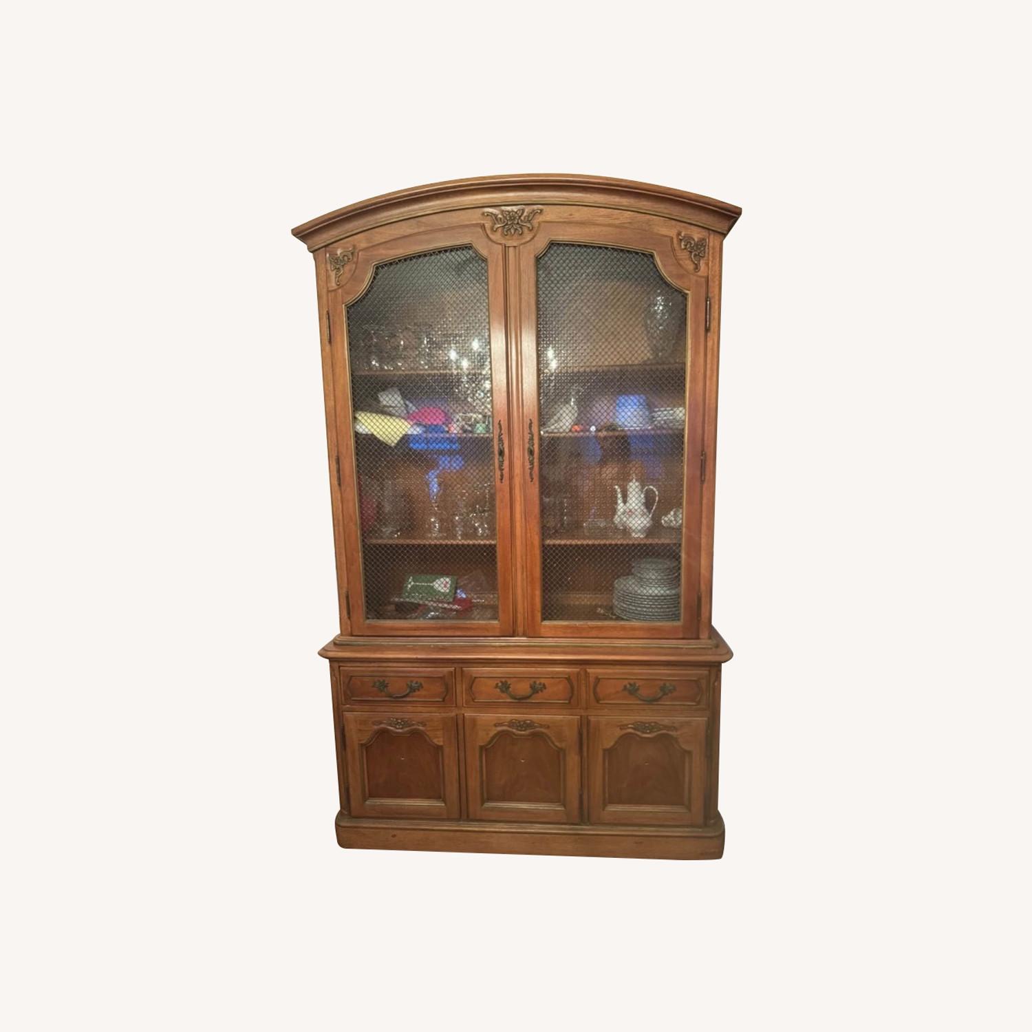 Dining room Hutch Cabinet - image-0