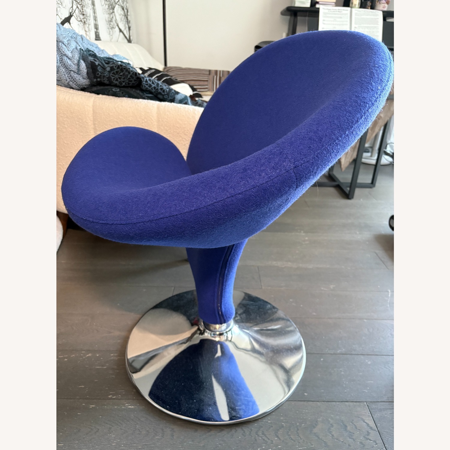 Blue Chair - image-2