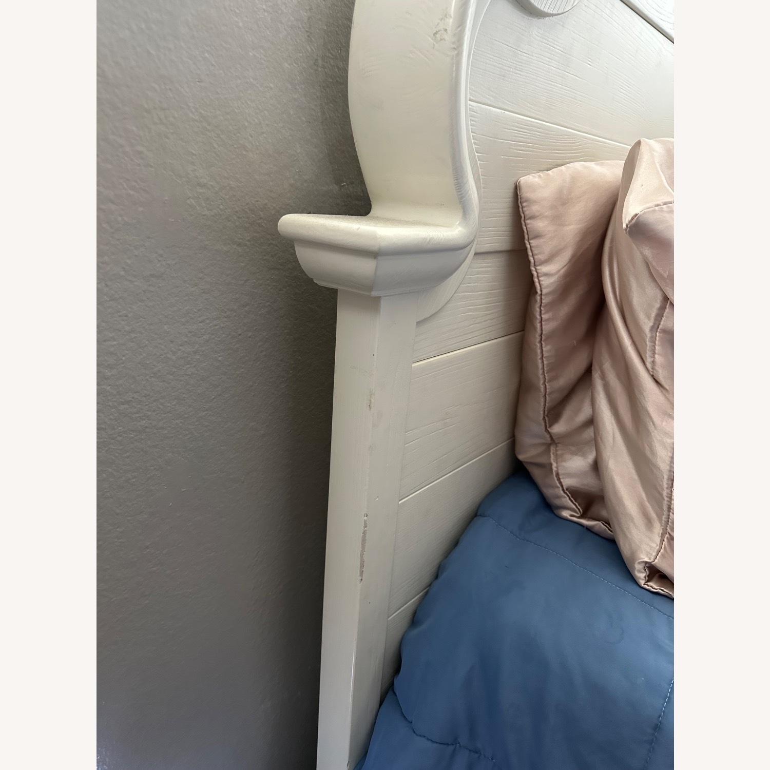 Pottery Barn Juliette Twin Bed  - image-4