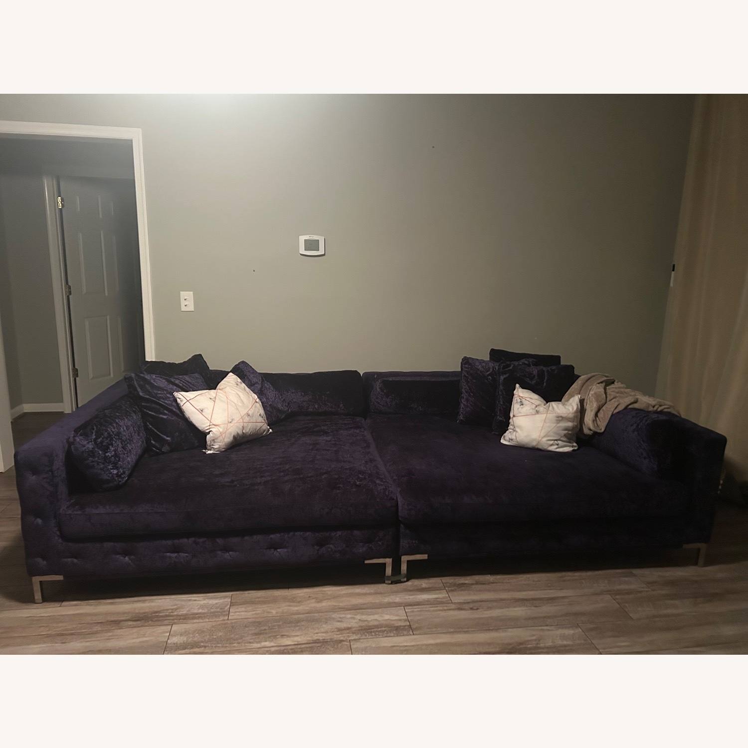 Value City Midnight Blue Sectional - image-1