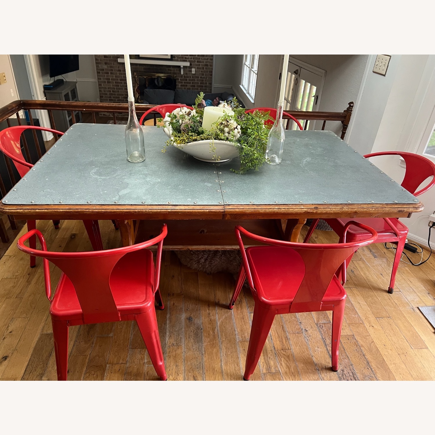 Unique Kitchen Table and Chairs - image-1