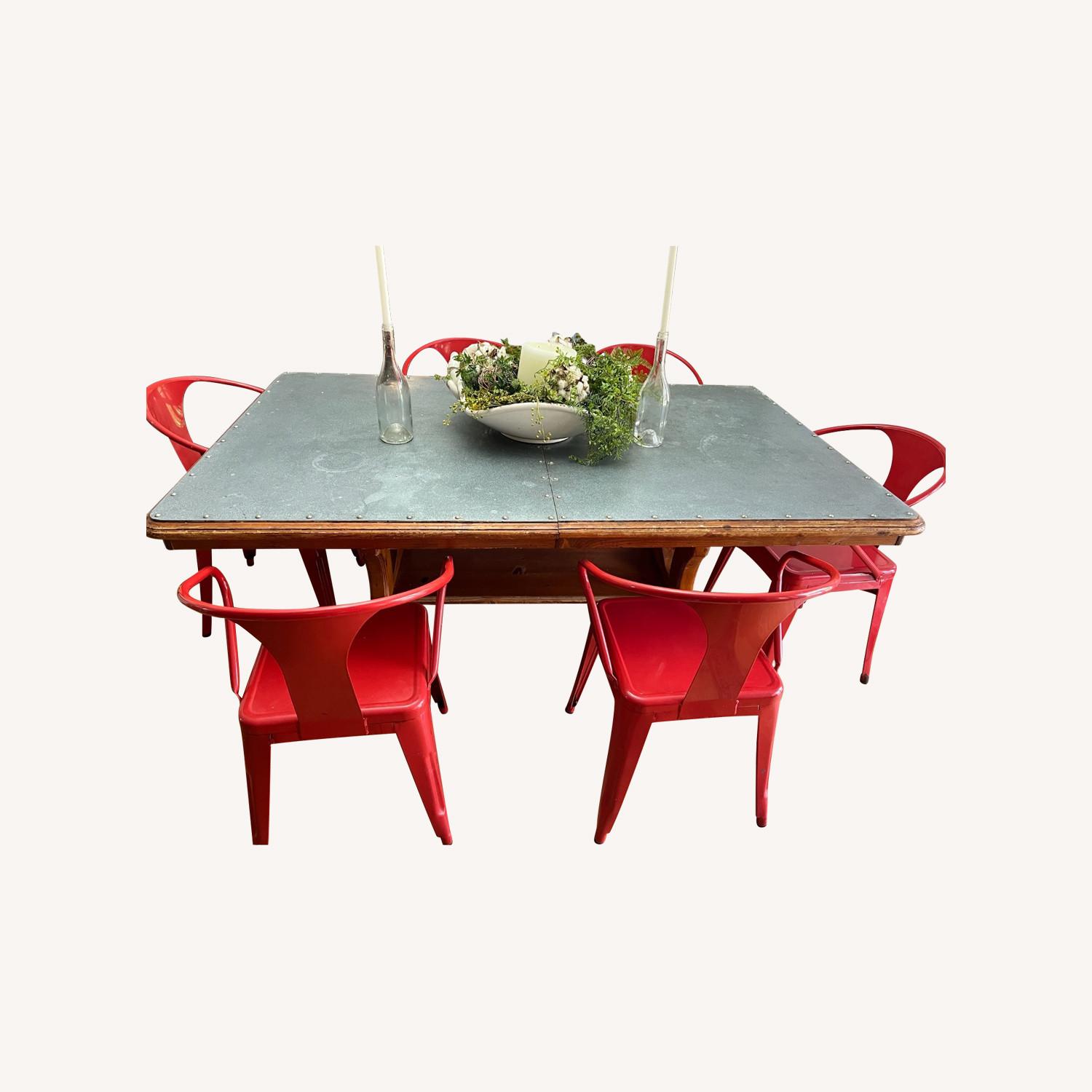 Unique Kitchen Table and Chairs - image-0