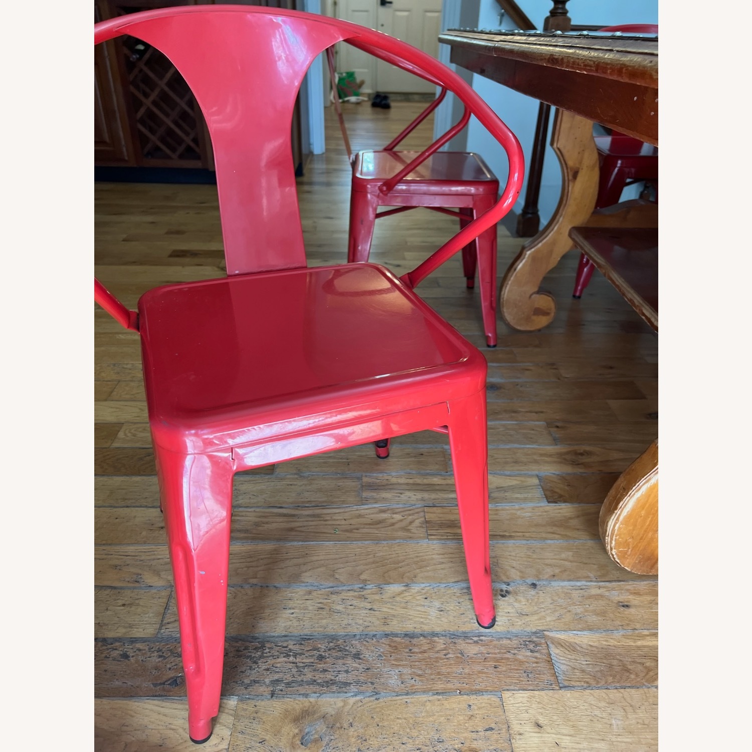 Unique Kitchen Table and Chairs - image-4