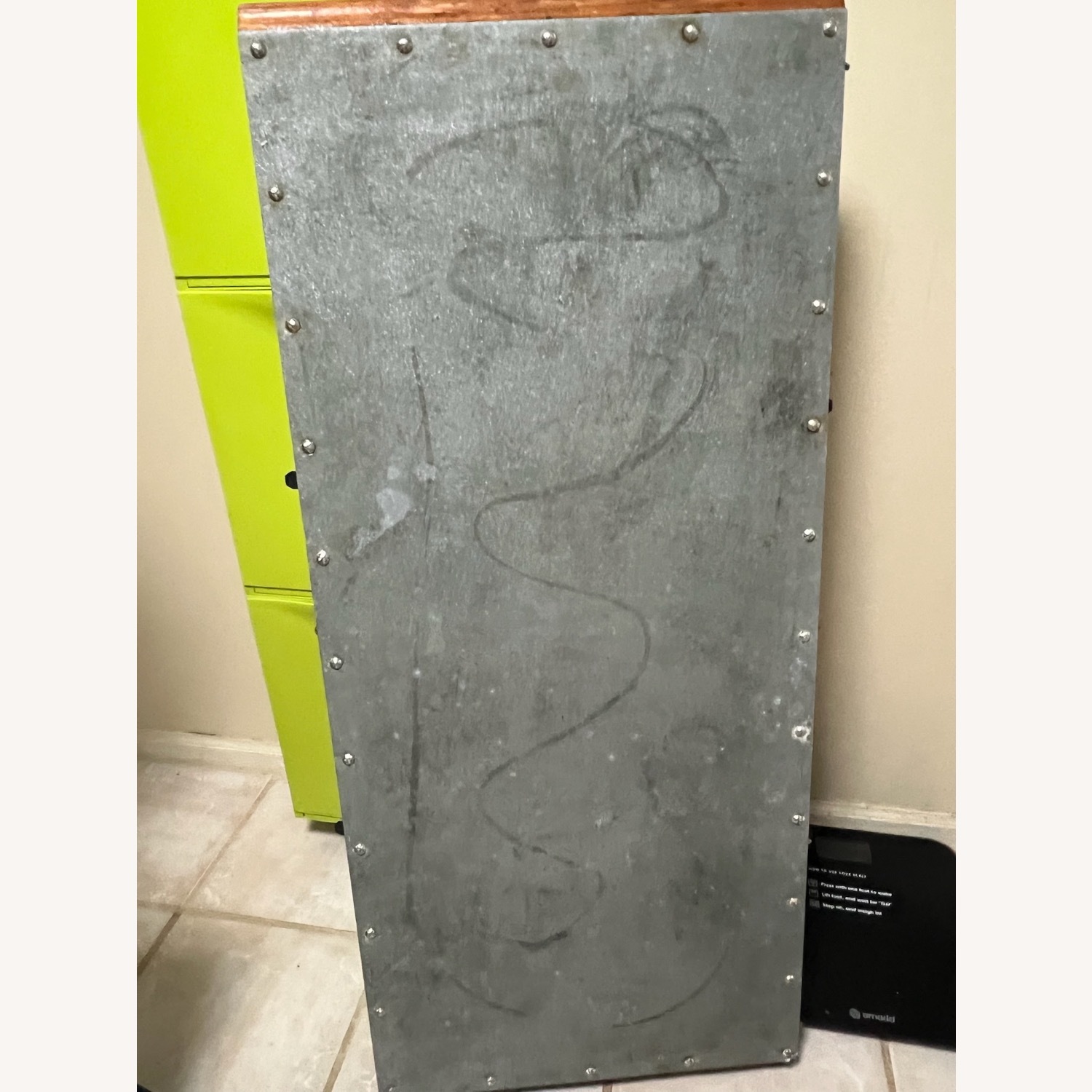 Unique Kitchen Table and Chairs - image-5