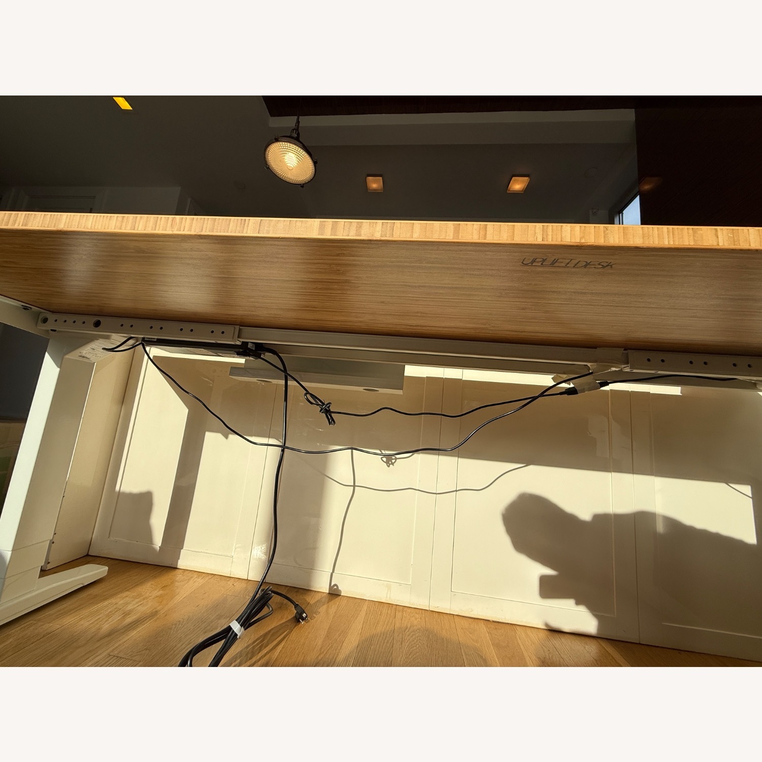 UPLIFT Standing Desk Bamboo & White - image-4