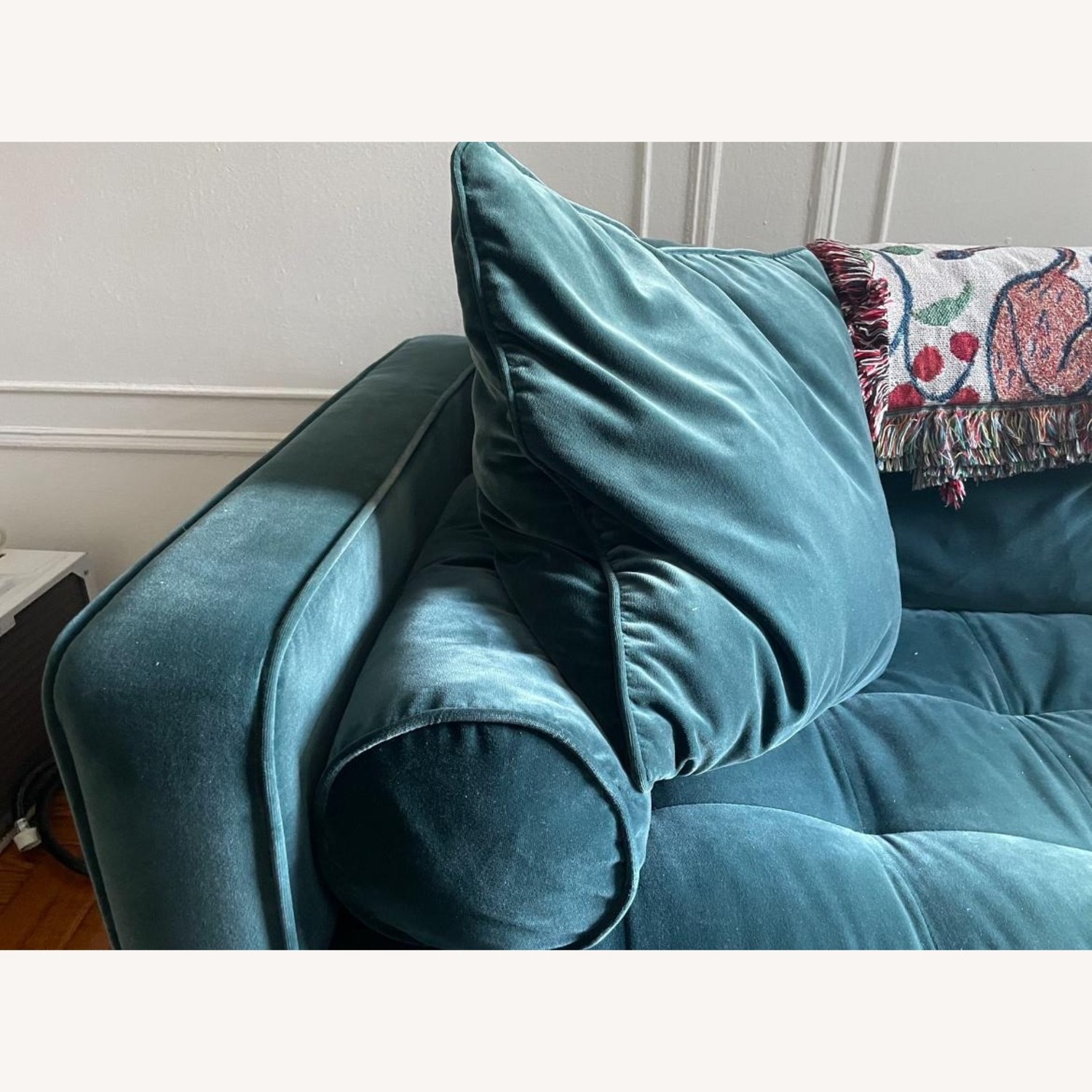 Article Sven 72" Tufted Velvet Loveseat - image-4
