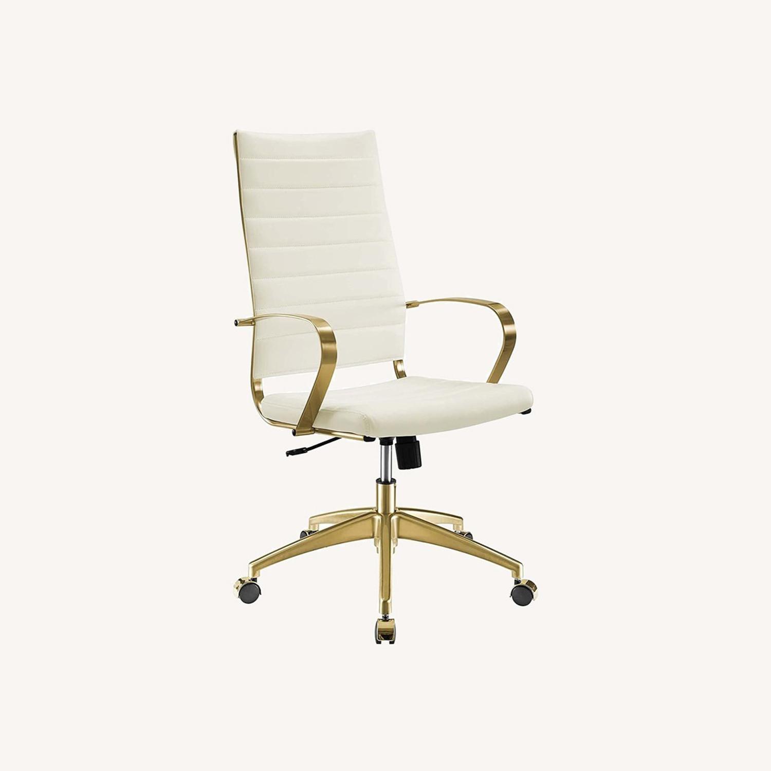 Office Chair In Highback White Ribbed Faux Leather - image-0