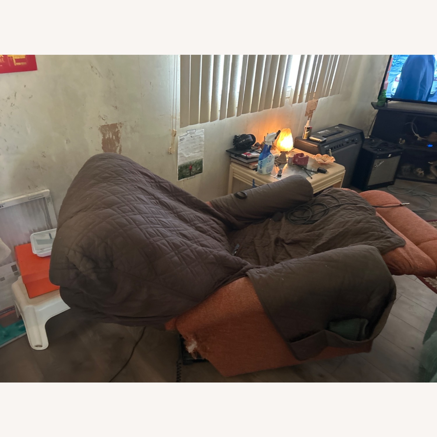 LAZY BOY Power Recliner Power Lumbar @ Headrest - image-1