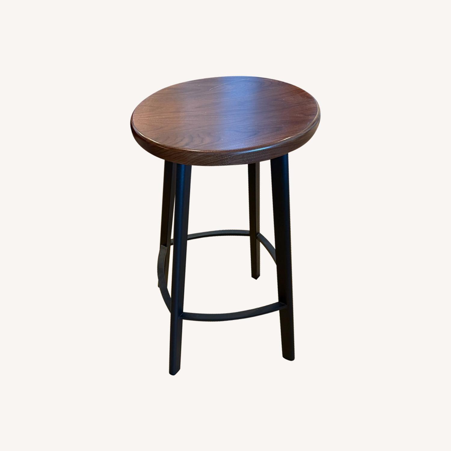 Article Round Stools - image-0