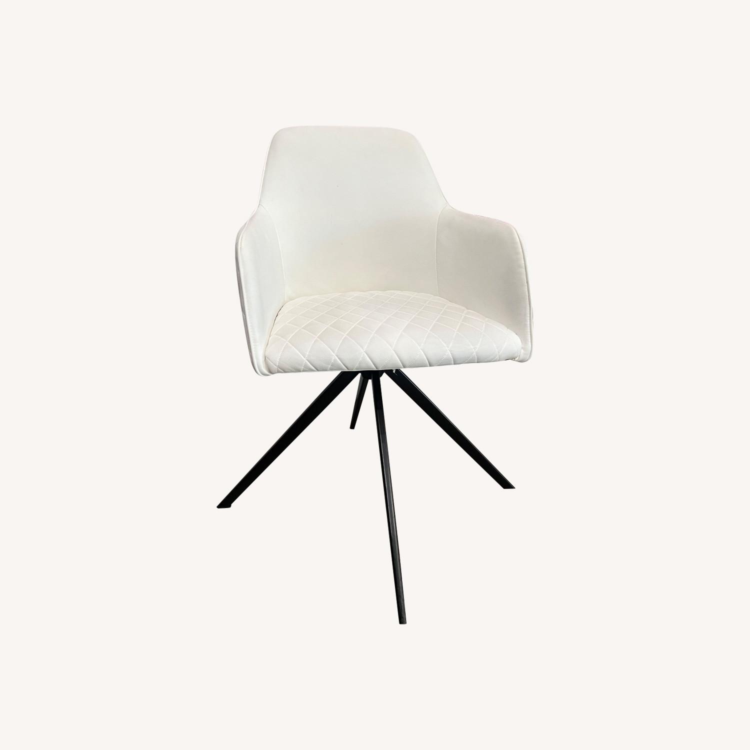 Set of 5 Dan-Form Twine Chairs – 4 Black + 1 White - image-0