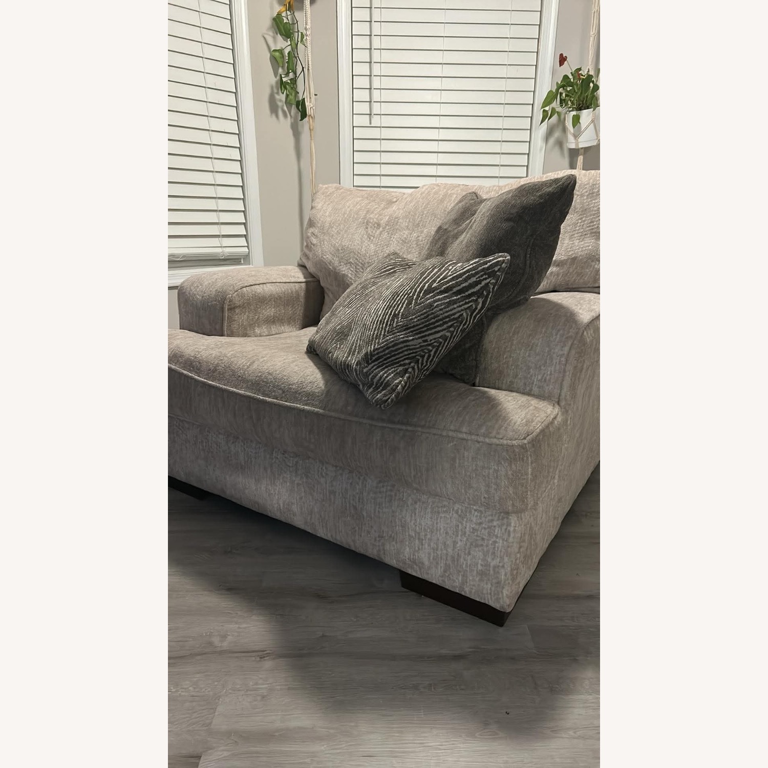 Ashley Furniture Alesandra Oversized Chair - image-19