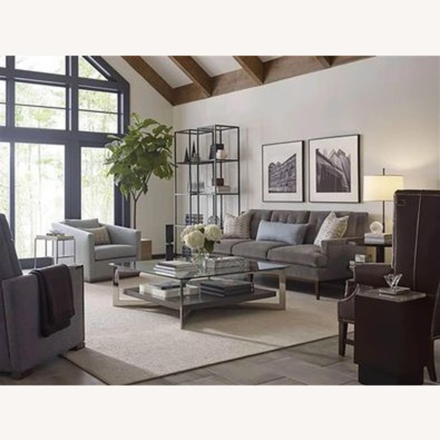 Vanguard Michael Weiss Durand Coffee table - image-5