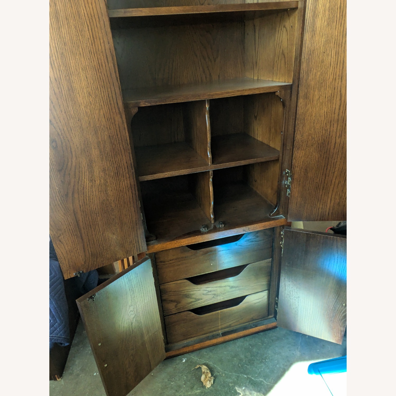 Henredon Walnut Queen Bridge Bed - image-1