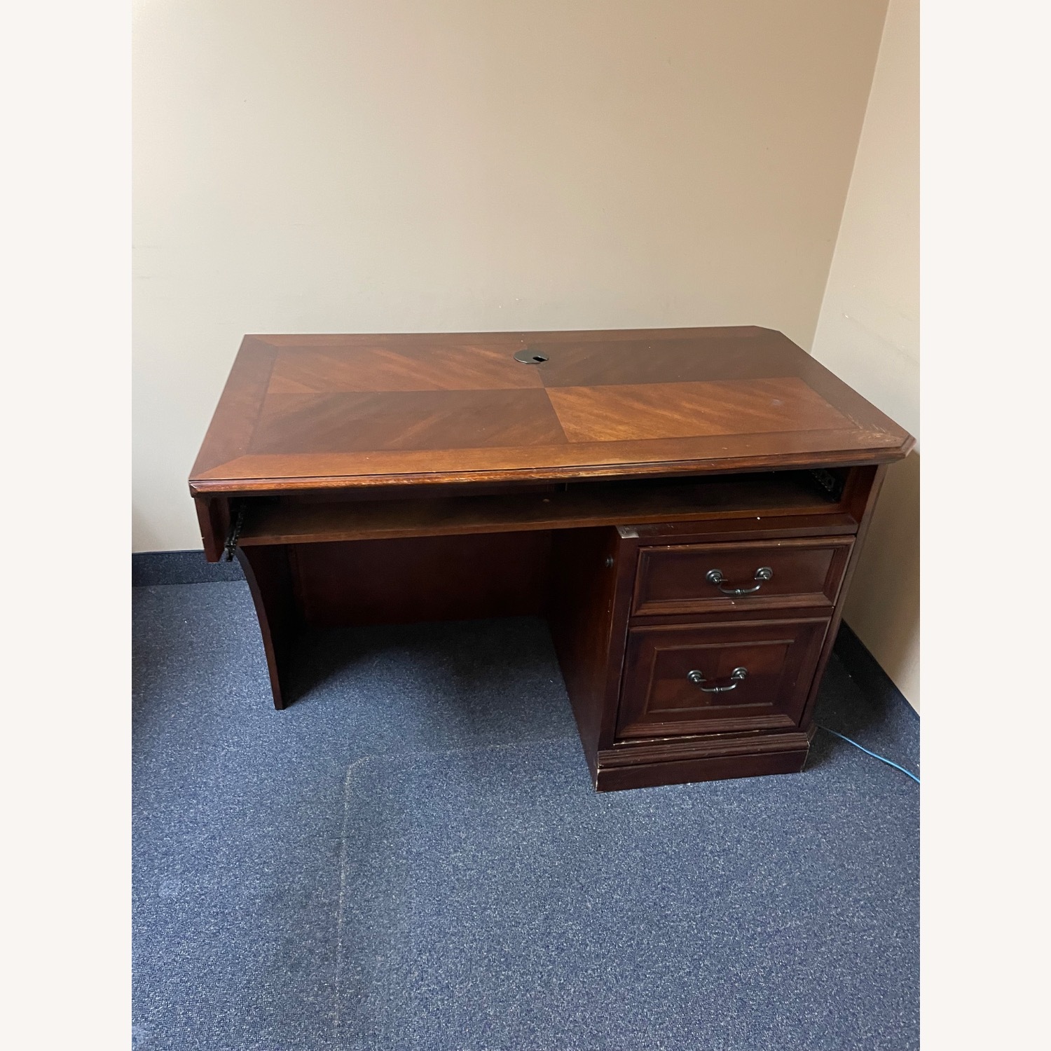 Whalen Furniture Regency L-shaped Executive Desk - image-3