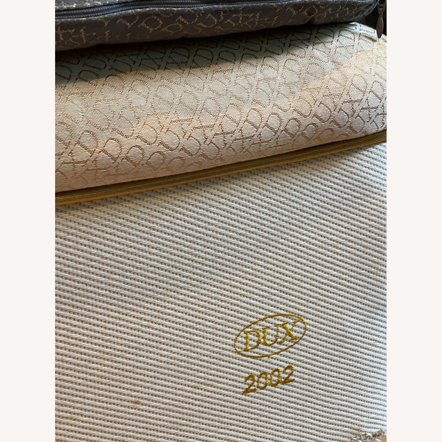 Duxiana Bed Queen Size - image-7