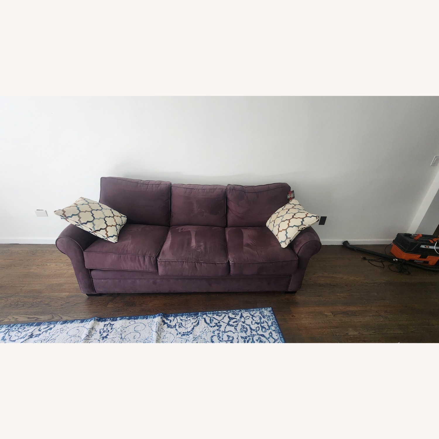 Raymour & Flanigan Glendora Sofa - image-4