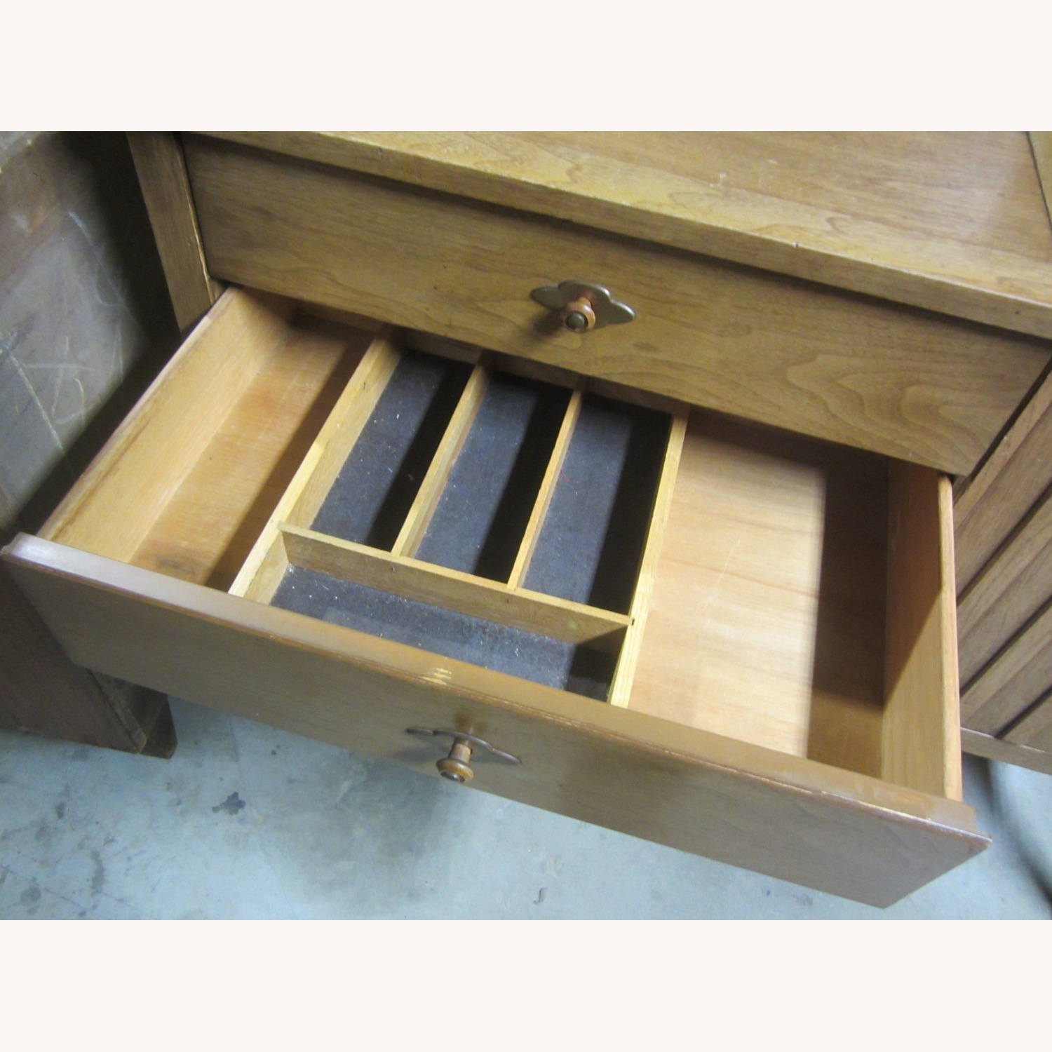 Rare Find Broyhill Rolling Cart W Copper Accents - image-10