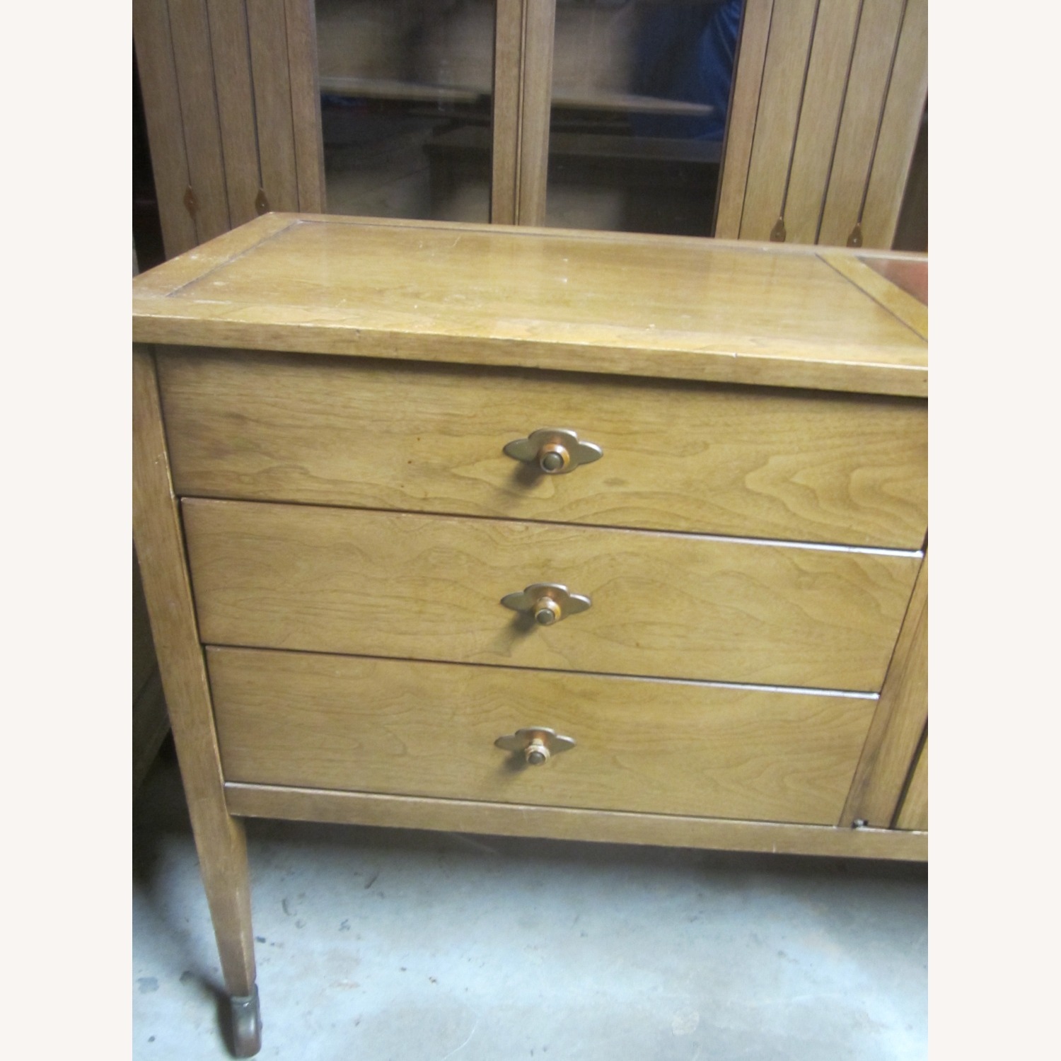 Rare Find Broyhill Rolling Cart W Copper Accents - image-3