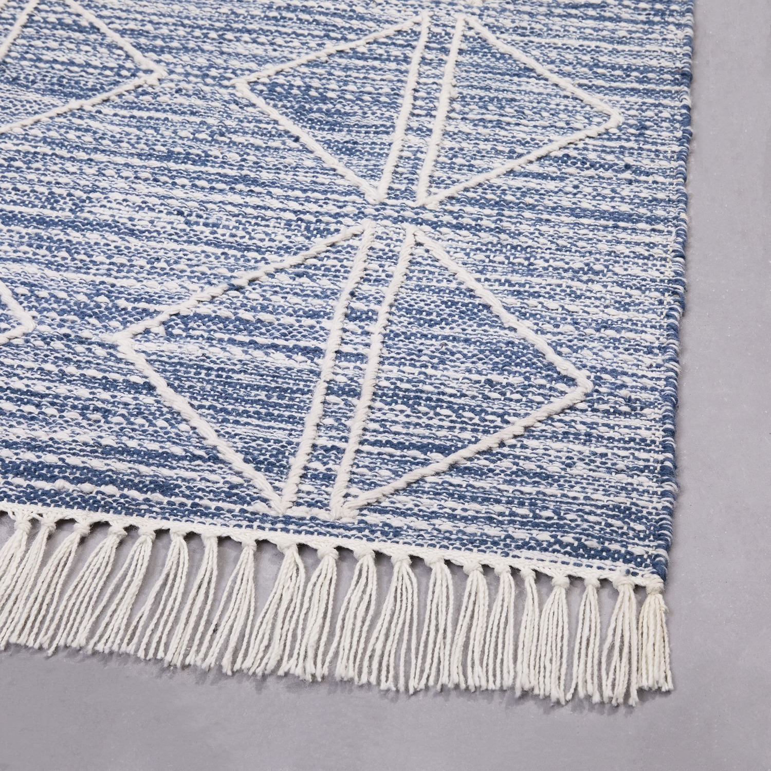 West Elm Reflected Diamonds Outdoor Rug 9x12 - image-2