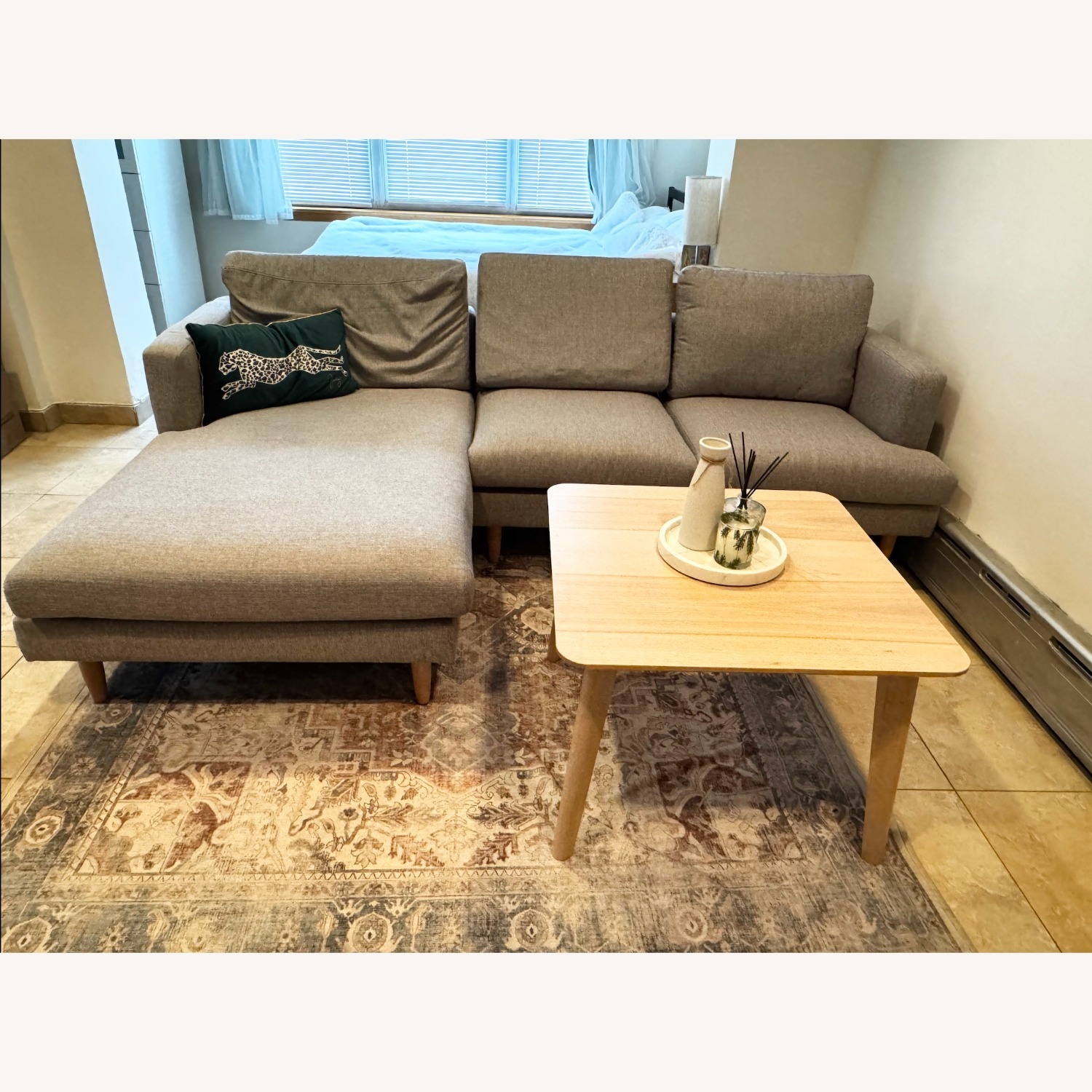 Castlry Tana Chaise Sectional Sofa - image-2