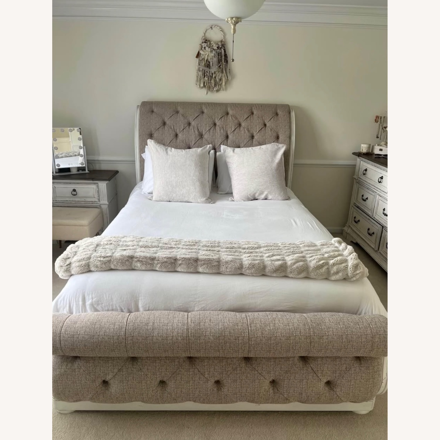 Queen Birmingham Sleigh Bed - image-2