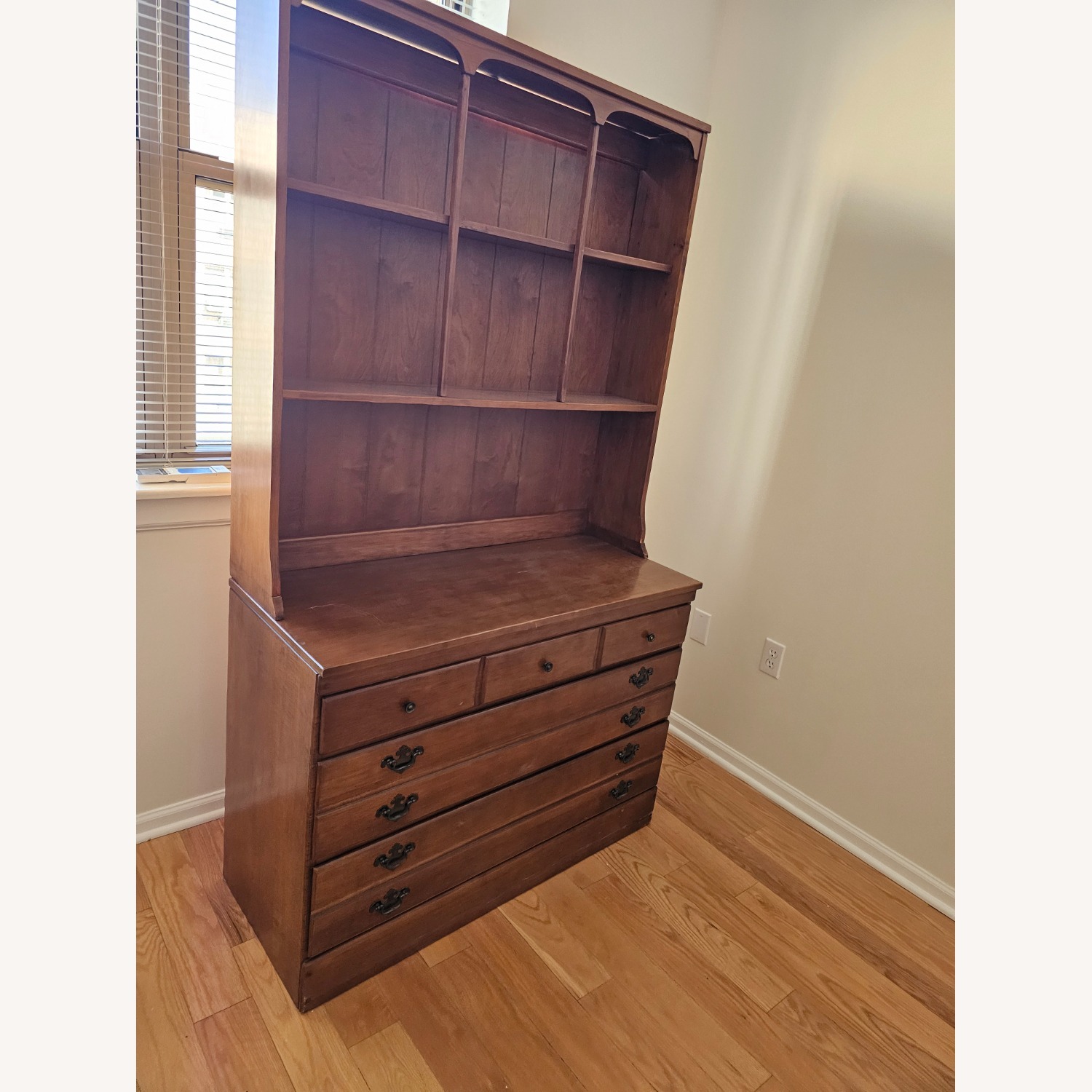 Vintage 1960s 3-dr Dresser w Removable Bookcase - image-2