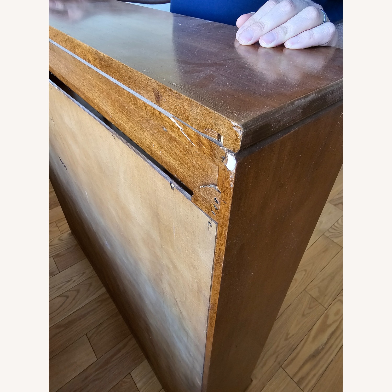 Vintage 1960s 3-dr Dresser w Removable Bookcase - image-4