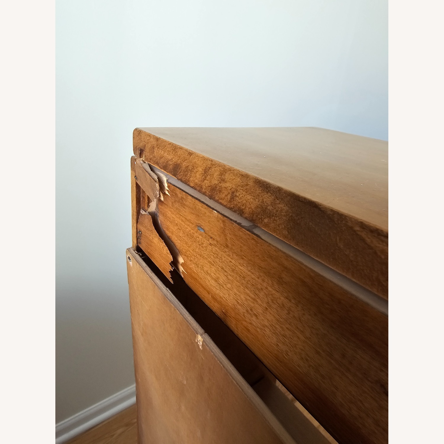 Vintage 1960s 3-dr Dresser w Removable Bookcase - image-5