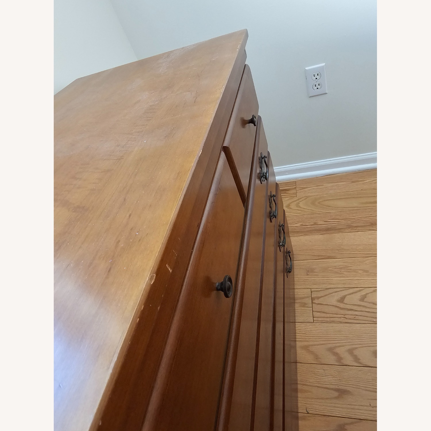 Vintage 1960s 3-dr Dresser w Removable Bookcase - image-7