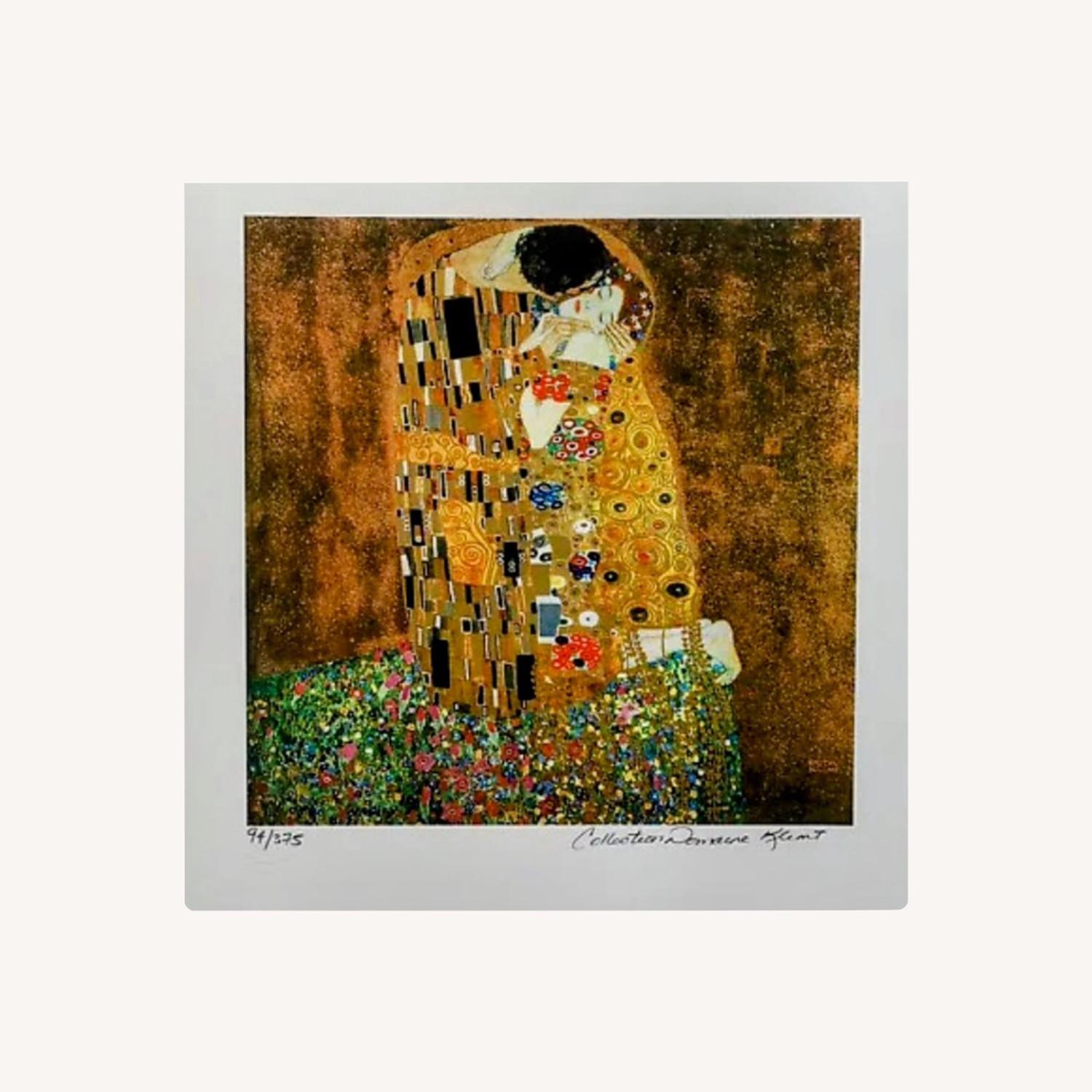 The Kiss Art - image-0