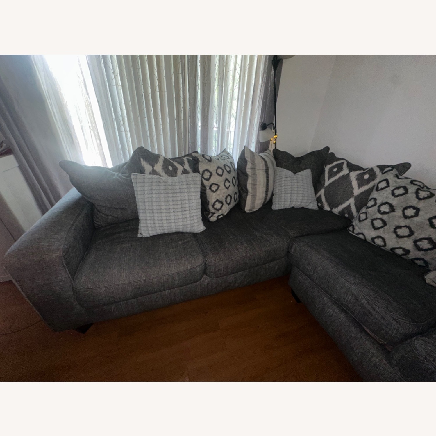 Rooms To Go Carole Court Gray 5 Pc Sectional Living Room - image-1