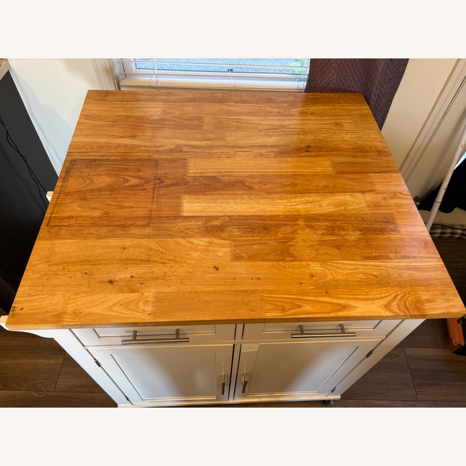 Kitchen Island - image-11