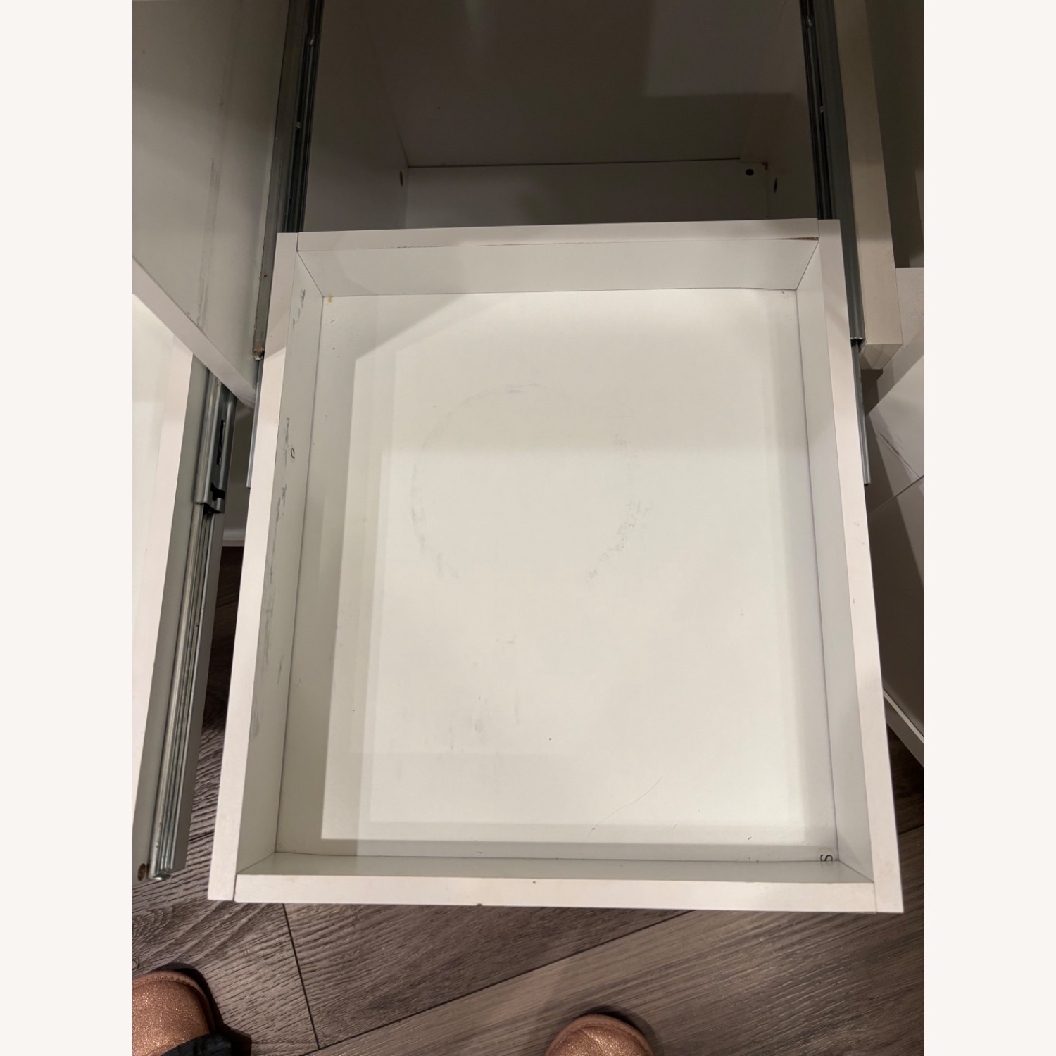 Kitchen Island - image-27