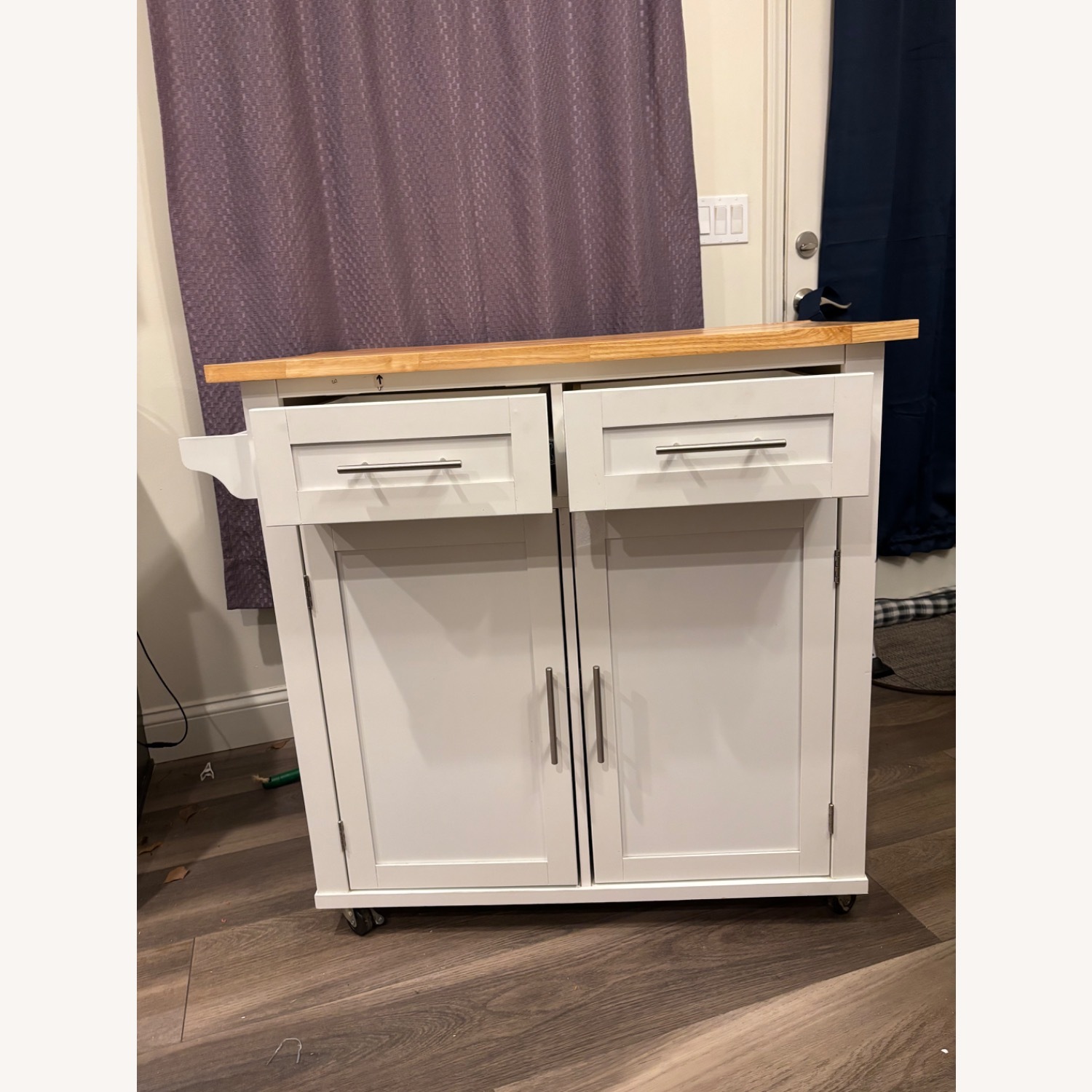 Kitchen Island - image-4