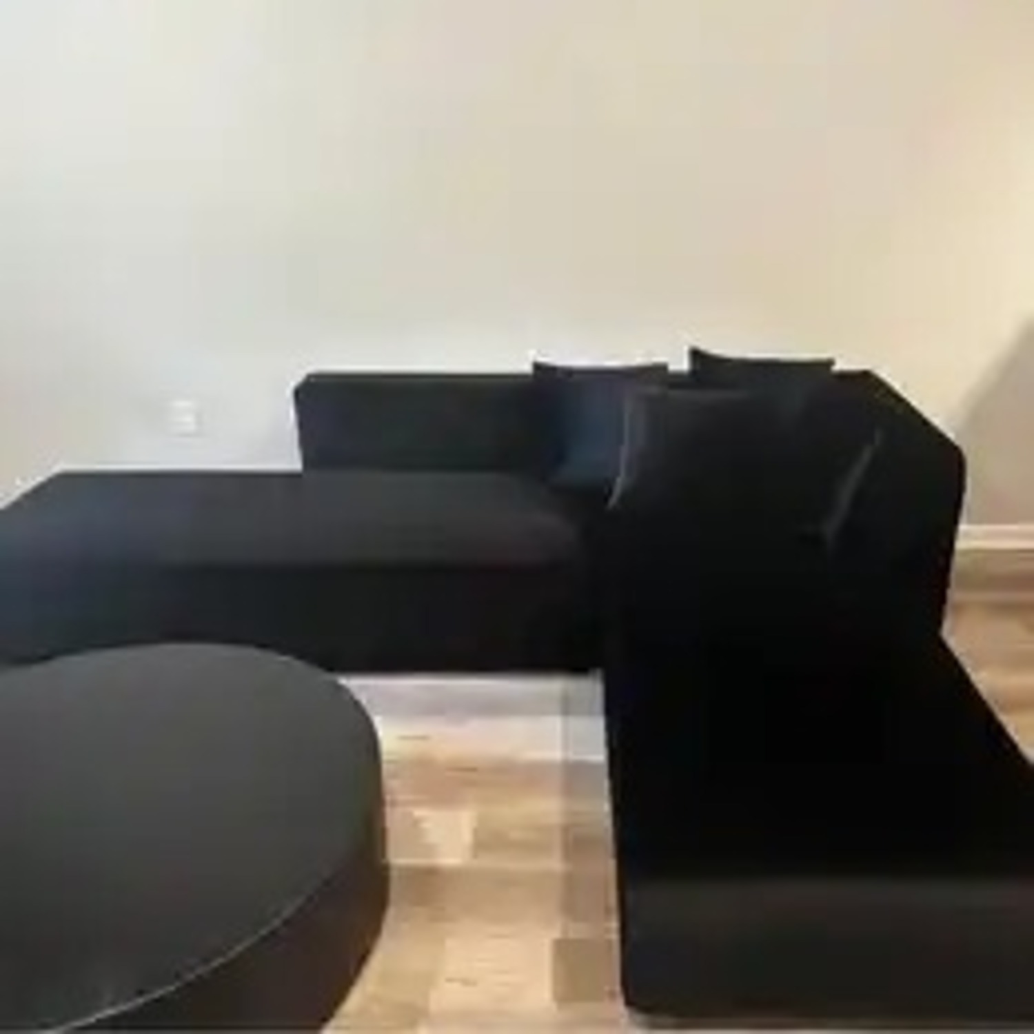 Rove Concepts Arya Sleeper Sectional - image-3