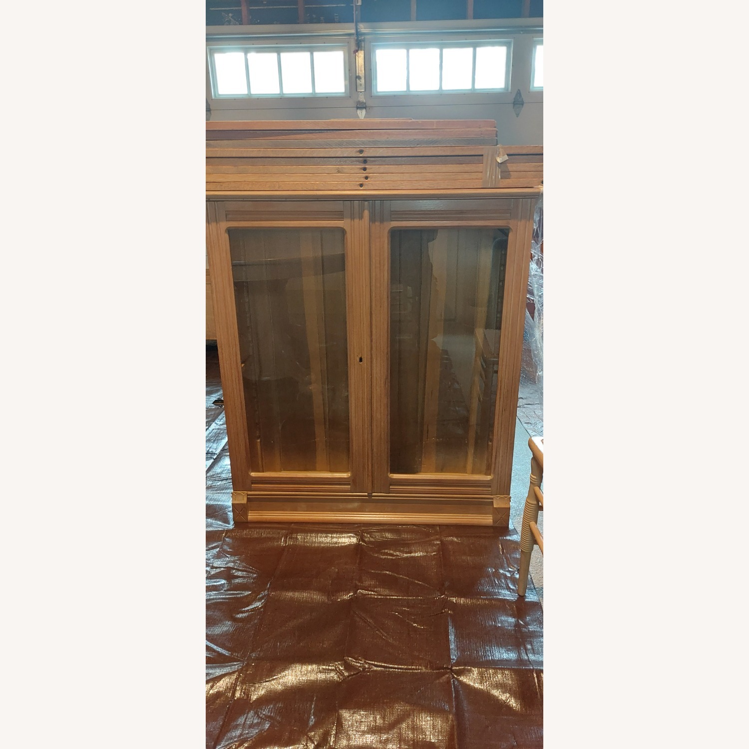 Desk W Hutch - image-2