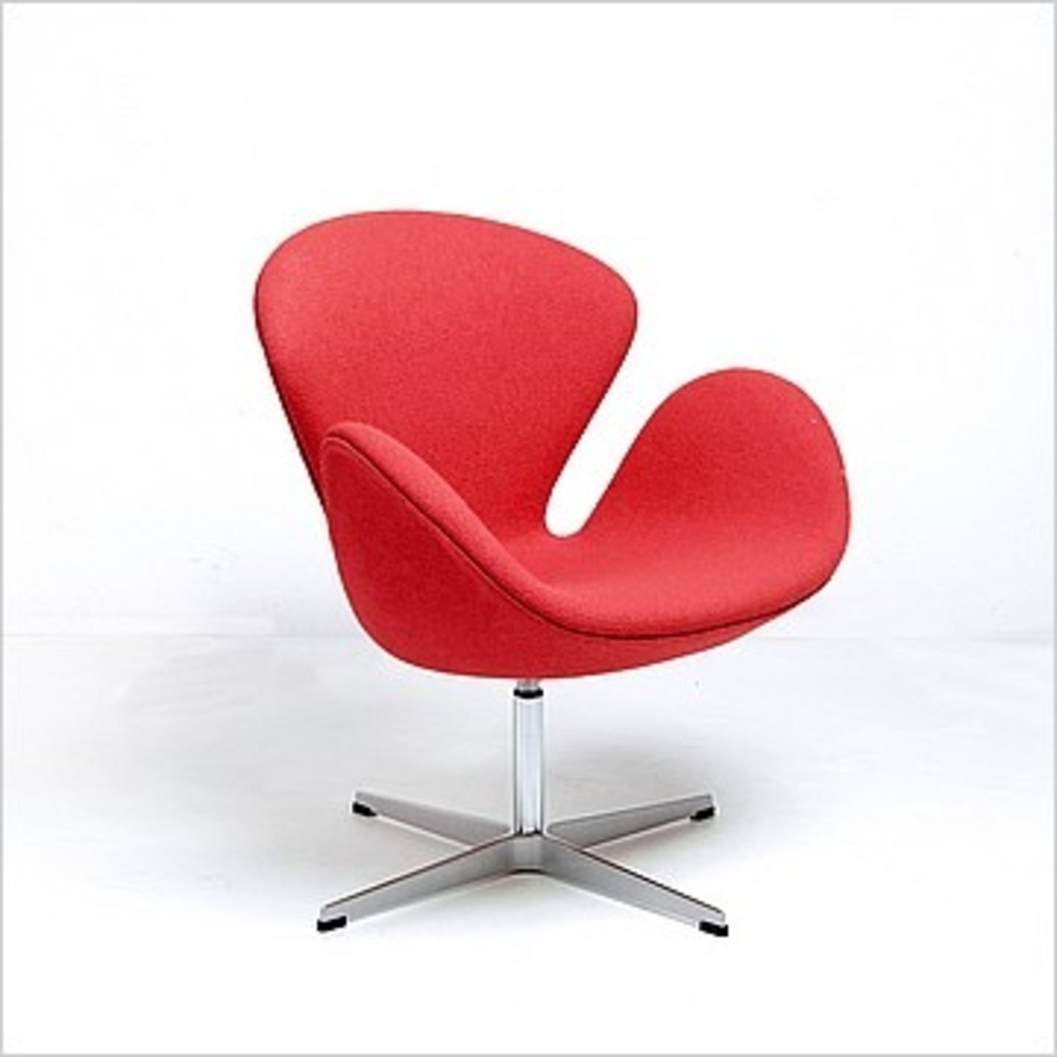 Jacobson Style Swan Chairs 2 by Modern Classics - image-6
