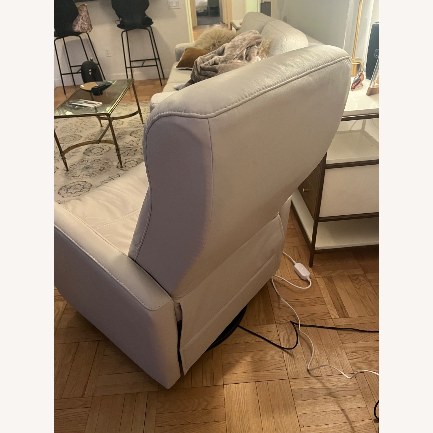 Off White Leather Recliner - (Electric) - image-2